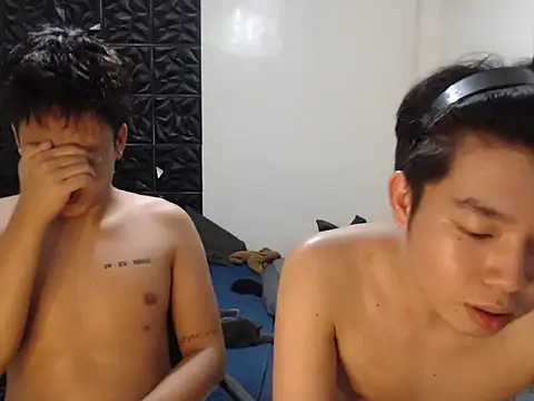 Snapshot of koreanhottie chatting on 10/23/25, 06:39 koreanhottie online show from 10/23/25, 06:39