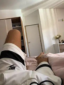 Manu97k online show from 03/04/26, 12:55