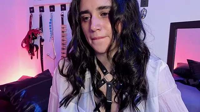 elowen halley1 online show from 02/21/26, 10:16