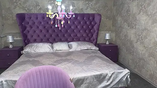 Eloisa Eliot online show from 09/08/25, 02:27