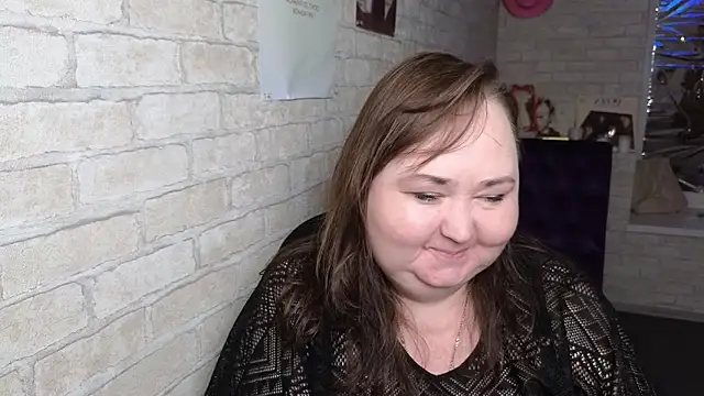 Eloisa Eliot online show from 10/15/25, 02:06