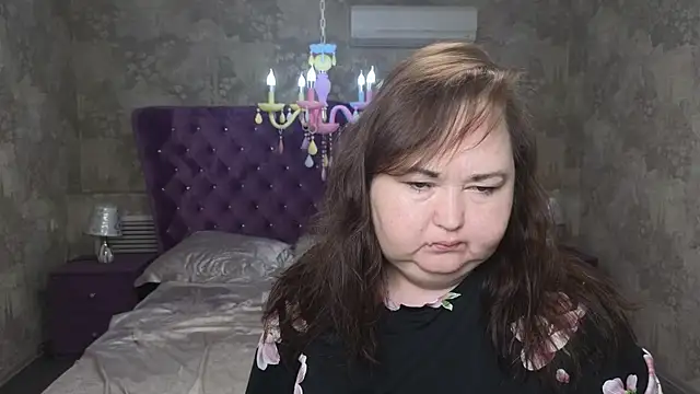 Eloisa Eliot online show from 11/18/25, 05:39