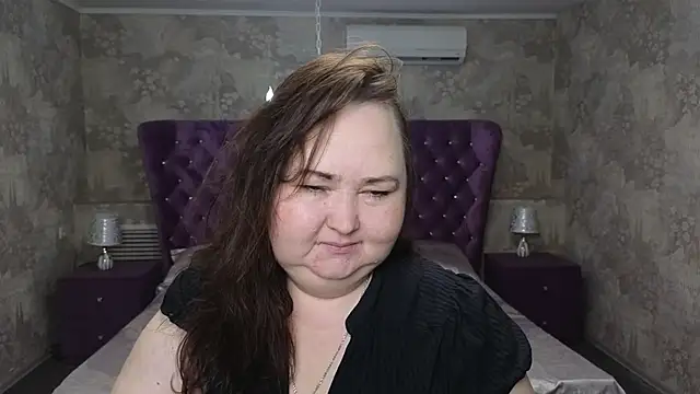 Eloisa Eliot online show from 12/01/25, 04:34