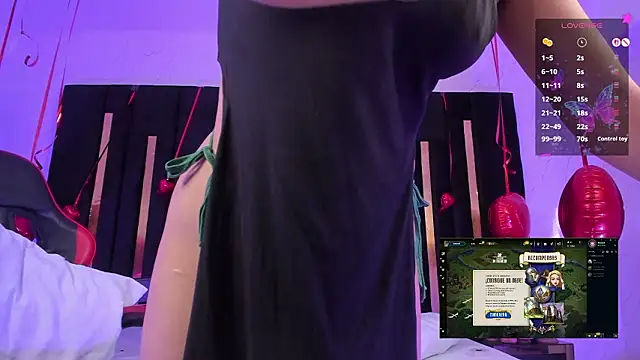 Snapshot of Nyveth chatting on 02/06/26, 02:09 Nyveth online show from 02/06/26, 02:09