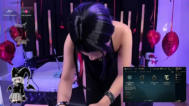 Snapshot of Nyveth chatting on 02/11/26, 09:09 Nyveth online show from 02/11/26, 09:09