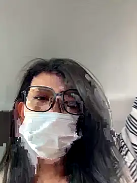 Snapshot of xiaoyue_zhibo chatting on 09/11/25, 05:51 xiaoyue zhibo online show from 09/11/25, 05:51