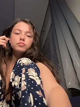 lilbbyily online show from 05/09/26, 04:39