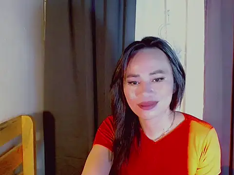 Snapshot of ursweet_yummy chatting on 11/08/25, 12:33 ursweet yummy online show from 11/08/25, 12:33