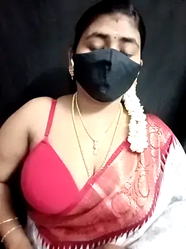 Snapshot of Tamil_Lotus chatting on 09/15/25, 05:13 Tamil Lotus online show from 09/15/25, 05:13