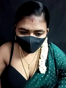 Snapshot of Tamil_Lotus chatting on 09/16/25, 05:47 Tamil Lotus online show from 09/16/25, 05:47