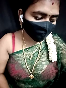 Snapshot of Tamil_Lotus chatting on 09/26/25, 05:06 Tamil Lotus online show from 09/26/25, 05:06