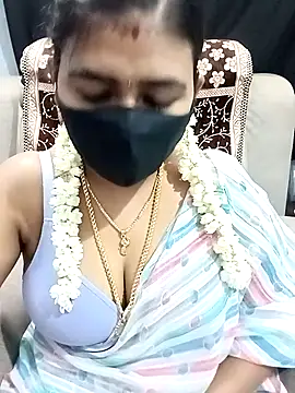 Snapshot of Tamil_Lotus chatting on 10/03/25, 05:32 Tamil Lotus online show from 10/03/25, 05:32