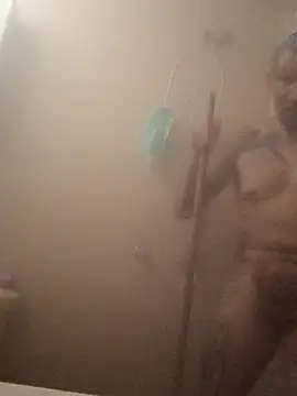 Snapshot of destroassbig2 chatting on 02/20/26, 04:51 destroassbig2 online show from 02/20/26, 04:51