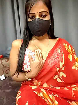 Snapshot of Misss-julli chatting on 11/11/25, 03:56 Misss-julli online show from 11/11/25, 03:56