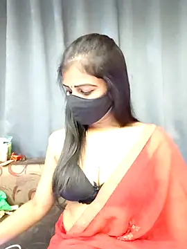 Snapshot of Misss-julli chatting on 02/01/26, 10:47 Misss-julli online show from 02/01/26, 10:47