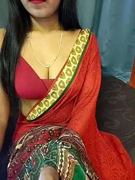 Snapshot of Misss-julli chatting on 04/07/26, 08:59 Misss-julli online show from 04/07/26, 08:59