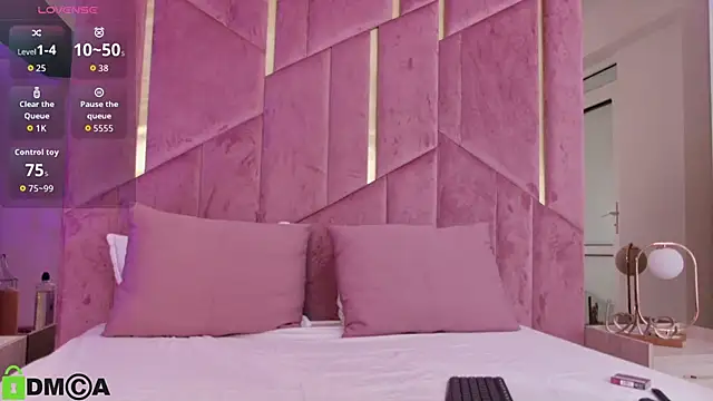 RubyVibe  online show from 10/25/25, 04:31