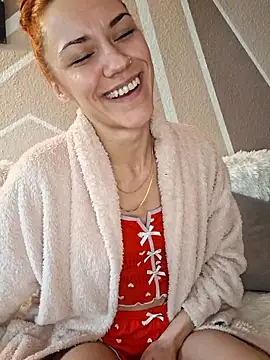 SlimBellaa online show from 02/16/26, 10:33