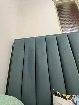 LiaCollings online show from 04/05/26, 12:57