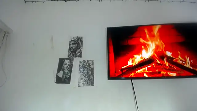 Foxy Lovex online show from 11/22/25, 10:42