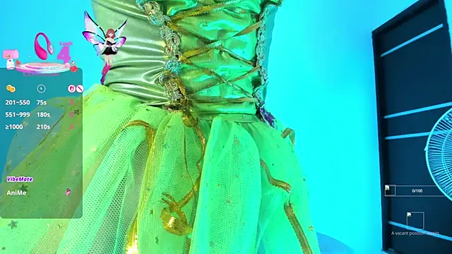 Snapshot of luxurykatty chatting on 10/31/25, 08:54 luxurykatty online show from 10/31/25, 08:54