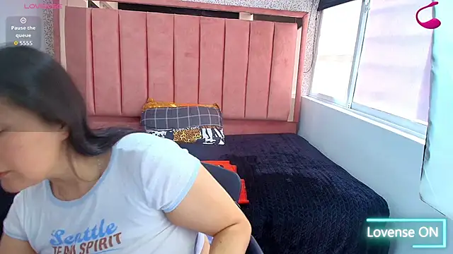 Barbara fox   online show from 04/11/26, 04:11