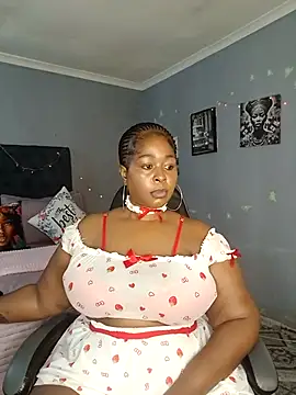 Snapshot of BBW_CUMX chatting on 09/22/25, 04:47 BBW CUMX online show from 09/22/25, 04:47