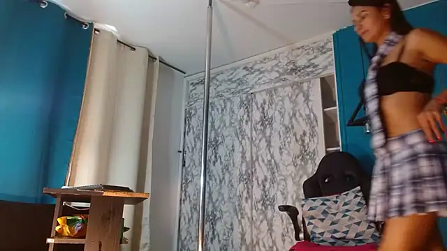 hanna mooreee online show from 09/16/25, 07:04