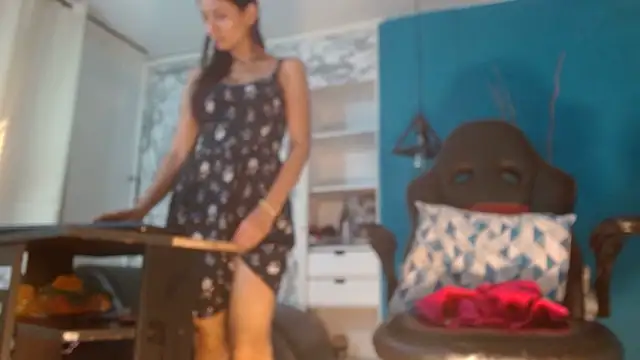 hanna mooreee online show from 03/26/26, 06:57