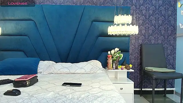 TaylerWhite online show from 01/14/26, 12:00