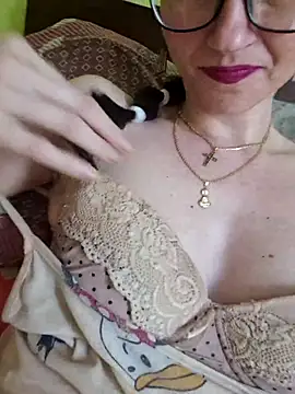 Linda Hot13 online show from 10/09/25, 06:39