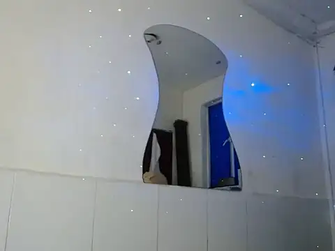 Snapshot of Sexy_hotlatin25 chatting on 09/27/25, 09:42 Sexy hotlatin25 online show from 09/27/25, 09:42