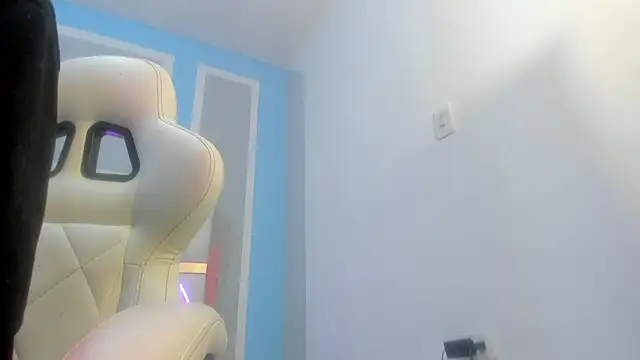 MilkWhore1 online show from 02/11/26, 07:30