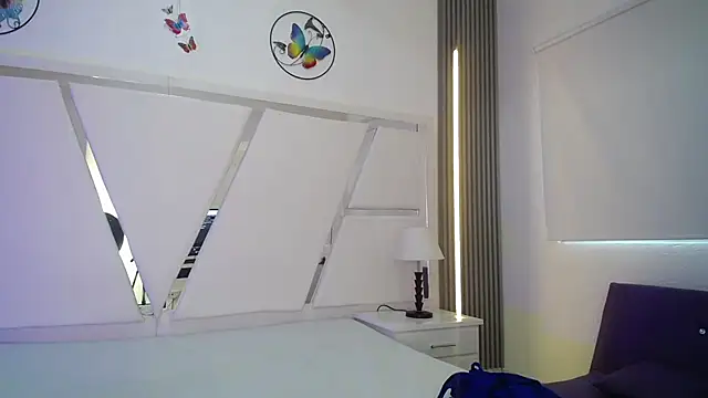 Snapshot of Mia_garcia28 chatting on 11/08/25, 07:45 Mia garcia28 online show from 11/08/25, 07:45