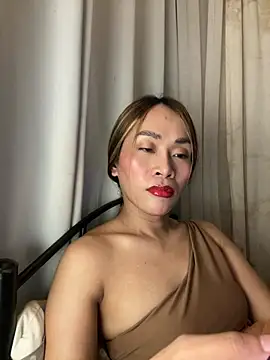 RomanticPearlTS online show from 02/11/26, 01:21