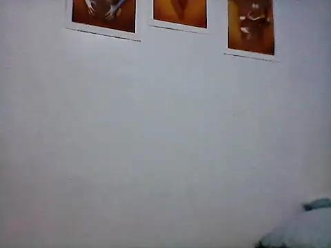 nhayasquirt online show from 09/10/25, 10:26