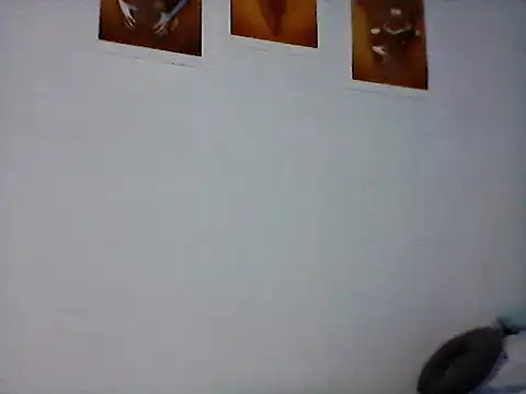 nhayasquirt online show from 10/10/25, 10:53