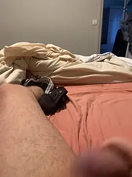 Snapshot of Chriscoki chatting on 10/06/25, 06:00 Chriscoki online show from 10/06/25, 06:00