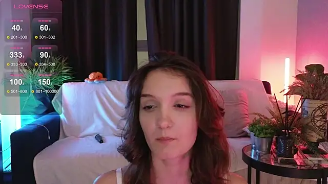 DebiHenks online show from 11/21/25, 05:11