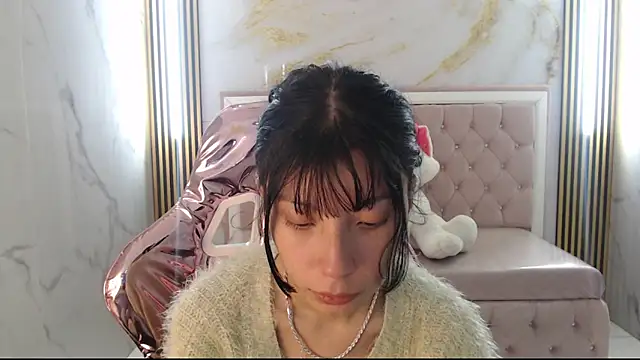 verana s online show from 10/29/25, 07:59