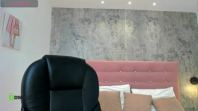 Snapshot of brithanycollins chatting on 10/07/25, 12:35 brithanycollins online show from 10/07/25, 12:35