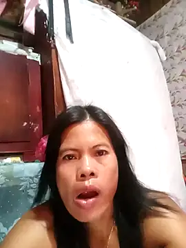 Snapshot of Riding69Girl chatting on 11/12/25, 10:30 Riding69Girl online show from 11/12/25, 10:30