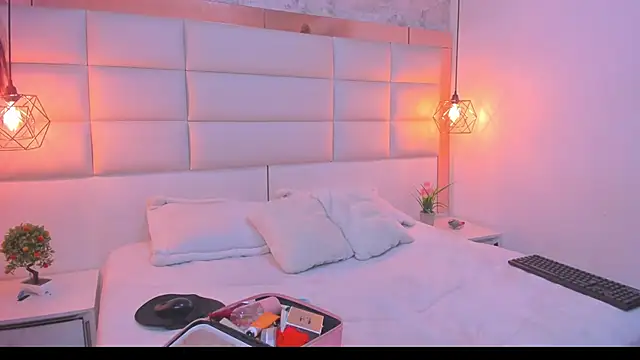 Dali collin online show from 03/26/26, 03:17