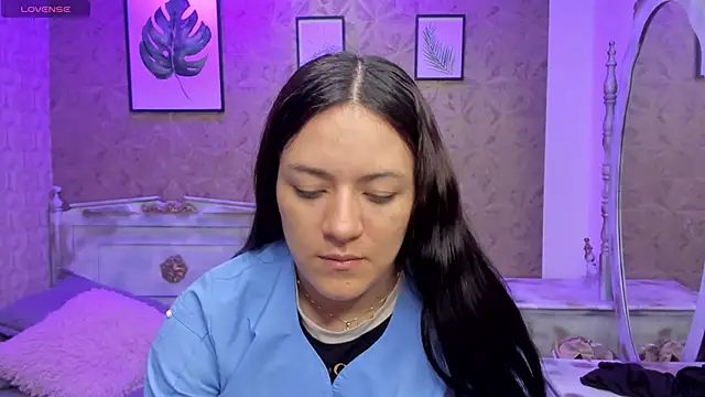 Snapshot of Dali_collin chatting on 06/17/26, 01:12 Dali collin online show from 06/17/26, 01:12