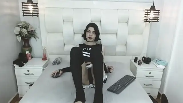 Atley Dolly online show from 10/01/25, 09:54