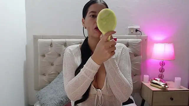 Taliana21 online show from 05/12/26, 08:22