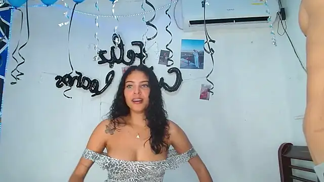 Snapshot of sweet_sex0_10 chatting on 10/08/25, 09:45 sweet sex0 10 online show from 10/08/25, 09:45