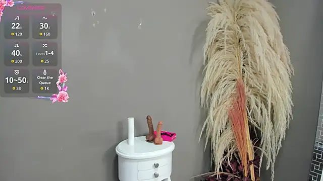 sienna glow online show from 04/16/26, 01:45