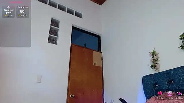 Snapshot of biianca_1 chatting on 12/01/25, 06:02 biianca 1 online show from 12/01/25, 06:02