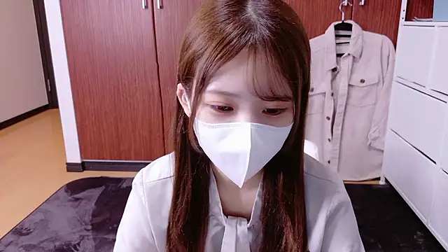 Snapshot of Ema_o0_chan chatting on 10/01/25, 11:16 Ema o0 chan online show from 10/01/25, 11:16